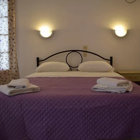 Gorgona Apartments&studios Ipsos