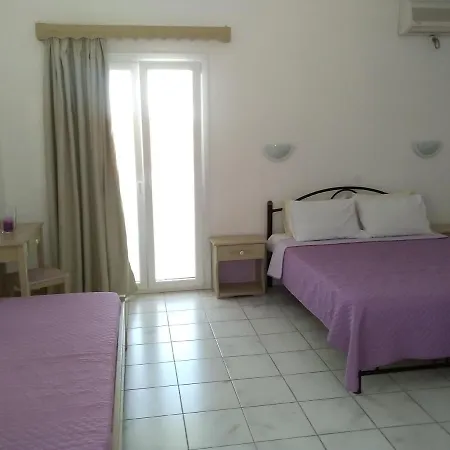 Gorgona & Apartment
