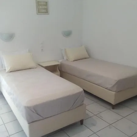 Gorgona & Apartment