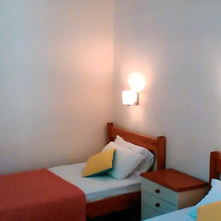 Gorgona & Apartment