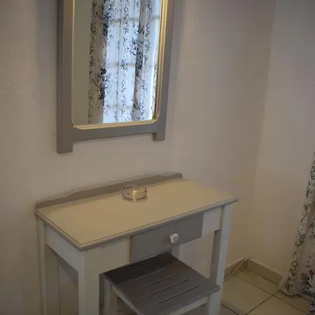 Gorgona & Apartamento Ýpsos