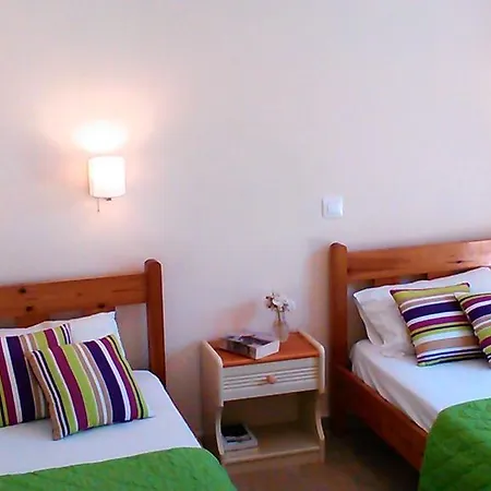 Gorgona & Apartamento Ýpsos