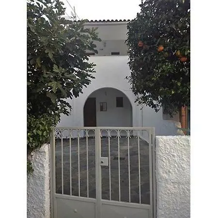 Gorgona & Apartament Ipsos